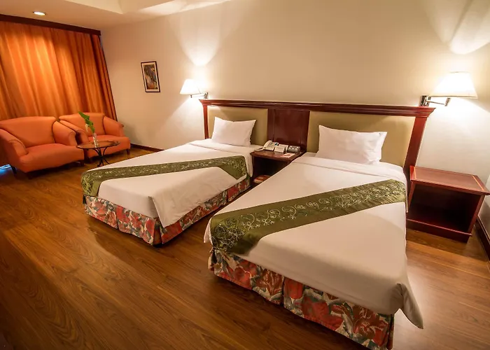 Tai Pan Hotel 4*