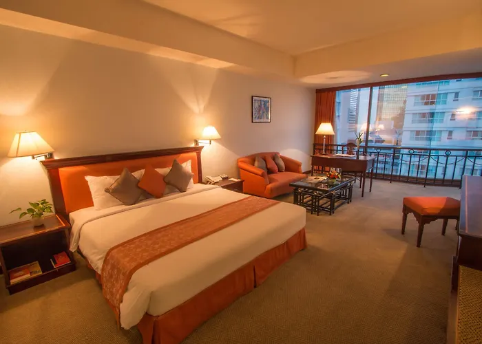 Hotel Tai Pan 4*
