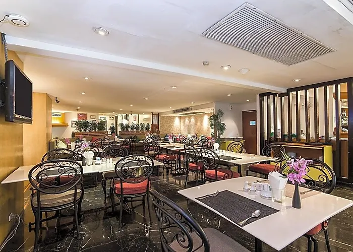Hotel Tai Pan 4*