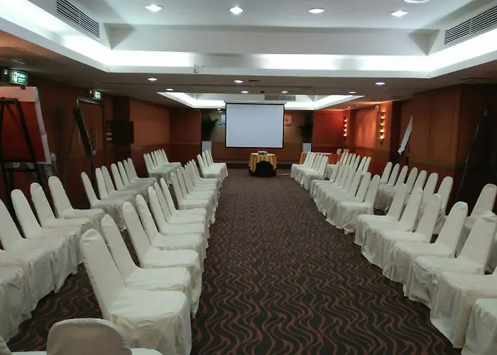 Tai Pan 4* Bangkok