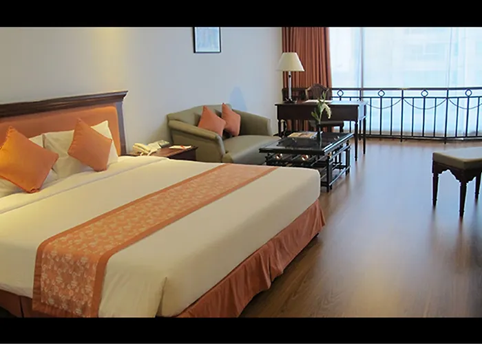 Hotel Tai Pan 4*