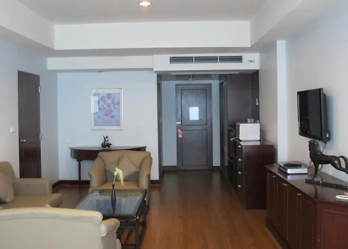 Tai Pan 4* Bangkok