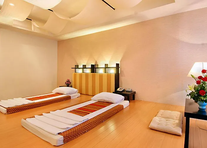 Tai Pan Hotel 4*